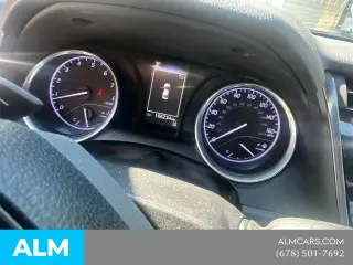 Toyota Camry 2018 SE 4p Sedan