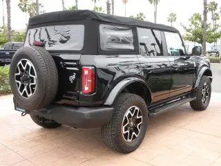 Ford Bronco 2022 4x4 Big Bend 4dr SUV