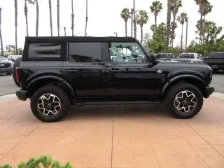 Ford Bronco 2022 4x4 Big Bend 4dr SUV