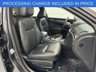 Chrysler 300 2020 Touring 4dr Sedan