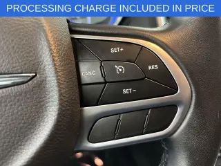 Chrysler 300 2020 Touring 4dr Sedan