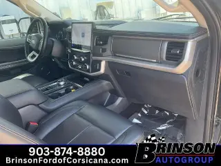 Ford Expedition 2022 4x2 XLT 4dr SUV