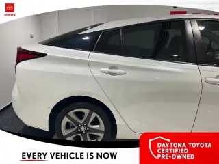 Toyota Prius 2022 XLE 4dr Hatchback