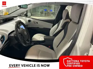 Toyota Prius 2022 XLE 4dr Hatchback