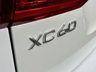 Volvo XC60 2022 B5 Inscription SUV 4p.