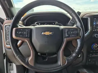 Chevrolet Silverado 1500 2020 4x4 High Country 4p. Cabina de tripulación 5.8 ft. CB