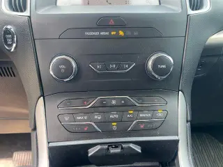 Ford Edge 2019 AWD SEL 4dr Crossover
