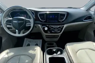 Chrysler Pacifica 2017 Limitada 4p Mini-Van