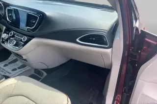 Chrysler Pacifica 2017 Limitada 4p Mini-Van
