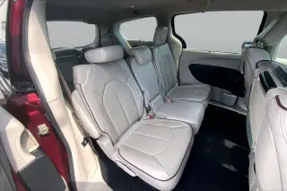 Chrysler Pacifica 2017 Limitada 4p Mini-Van