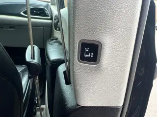 Chrysler Pacifica 2019 Limited 4dr Mini-Van