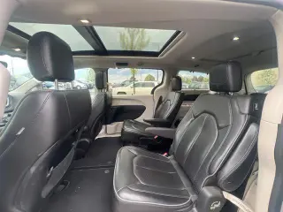 Chrysler Pacifica 2019 Limited 4dr Mini-Van