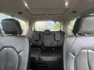 Chrysler Pacifica 2019 Limited 4dr Mini-Van