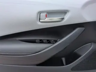 Toyota Corolla Hatchback 2026 SE 4p Hatchback