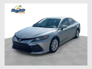 Toyota Camry 2024 LE 4p Sedan