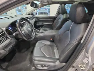Toyota Camry 2019 XLE V6 4dr Sedán