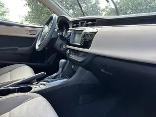 Toyota Corolla 2016 LE 4p Sedan
