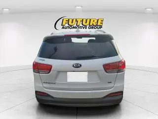 Kia Sorento 2018 LX 4dr SUV