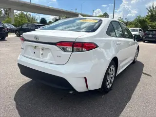 Toyota Corolla 2025 LE 4p Sedan