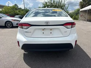 Toyota Corolla 2025 LE 4p Sedan