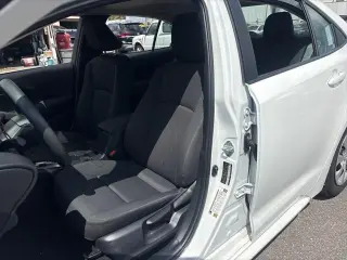 Toyota Corolla 2025 LE 4p Sedan