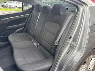 Hyundai ELANTRA 2020 SEL 4p Sedan