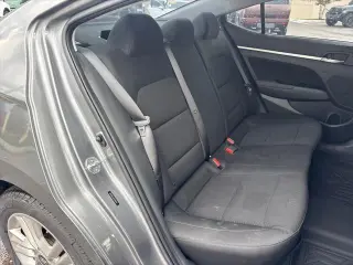 Hyundai ELANTRA 2020 SEL 4p Sedan