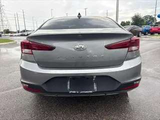 Hyundai ELANTRA 2020 SEL 4p Sedan