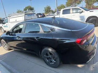 Kia K5 2023 LXS 4p Sedan