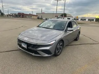 Hyundai ELANTRA 2025 Limited 4dr Sedan