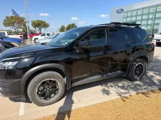 Nissan Pathfinder 2025 AWD Rock Creek 4p SUV