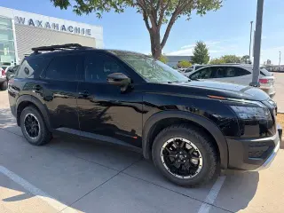 Nissan Pathfinder 2025 AWD Rock Creek 4p SUV