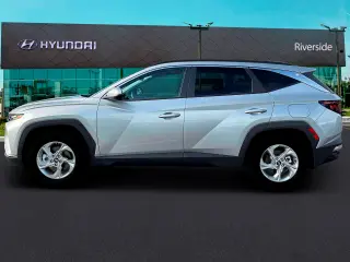 Hyundai TUCSON 2024 SEL SUV 4 puertas