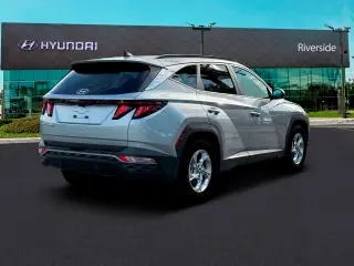 Hyundai TUCSON 2024 SEL SUV 4 puertas