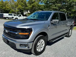 Ford F-150 2025 4x4 XLT 4p SuperCrew 5.5 ft. CB