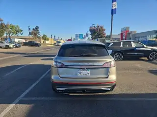 Lincoln Nautilus 2023 AWD Reserve 4dr SUV