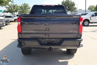 Chevrolet Silverado 1500 2022 4x4 ZR2 4 puertas Cabin Crew 5.8 pies. SB