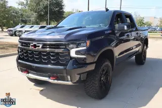 Chevrolet Silverado 1500 2022 4x4 ZR2 4 puertas Cabin Crew 5.8 pies. SB