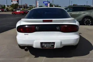 Pontiac Firebird 1999 2dr Hatchback
