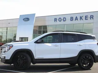 SUV GMC Terrain 2024 AWD SLE de 4 puertas