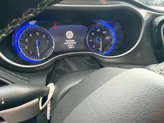 Chrysler Pacifica 2023 Touring L 4dr Minivan