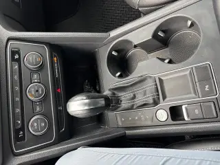 Volkswagen Atlas 2021 V6 SE 4dr SUV con Tecnología (lanzamiento a mitad de año)