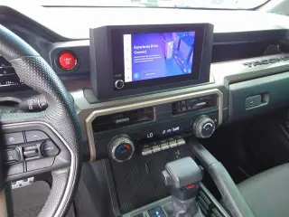 Toyota Tacoma 2024 4x4 TRD Sport 4dr Double Cab 5.0 ft SB 8A