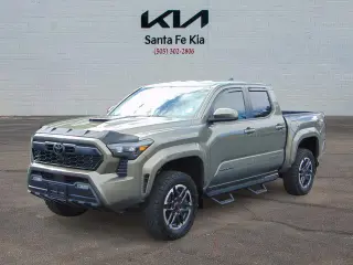 Toyota Tacoma 2024 4x4 TRD Sport 4dr Double Cab 5.0 ft SB 8A