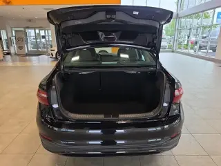 Volkswagen Jetta 2024 S 4dr Sedán 8A