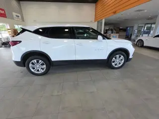 Chevrolet Blazer 2021 LT 4puertas SUV con 1LT