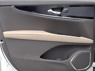 Lincoln Nautilus 2023 AWD Reserve 4dr SUV