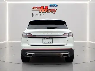 Lincoln Nautilus 2023 AWD Reserve 4dr SUV