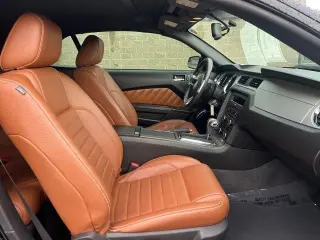 Ford Mustang 2011 GT Premium 2dr Convertible
