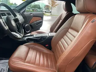 Ford Mustang 2011 GT Premium 2dr Convertible